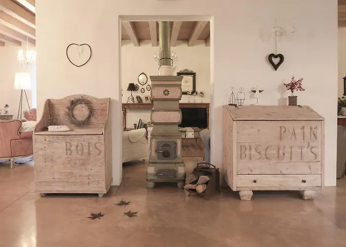 Bed & Breakfast Maison Parco Del Brenta 3*